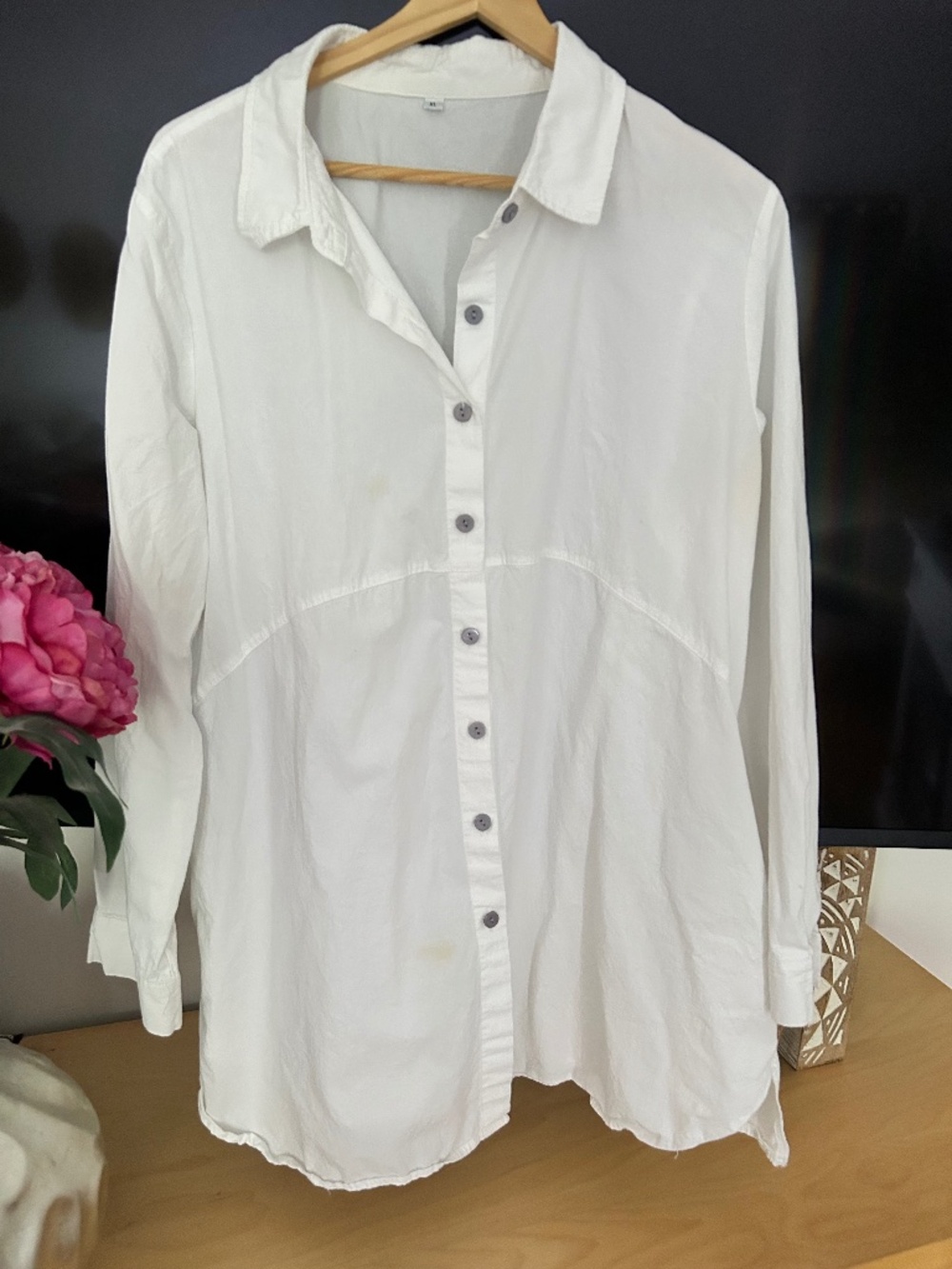 Crispy Cotton white Long shirt with POCKETS!!!! NWT L-XL